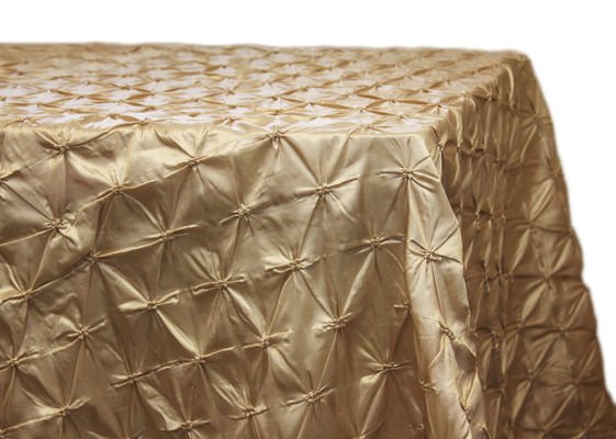 90x156" Rectangular Pinchwheel Taffeta Tablecloth Supplier
