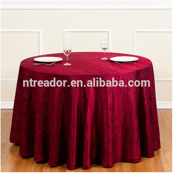 Round polyester purple restaurant table cloth factory